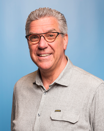 Portretfoto van Guus van Schöll